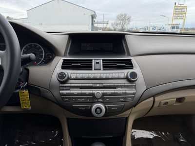 2008 Honda Accord, $5499. Photo 2