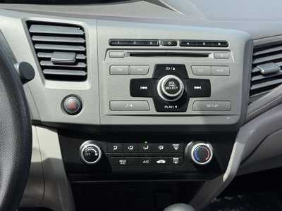 2012 Honda Civic, $8988. Photo 4