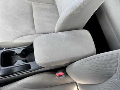 2012 Honda Civic, $8988. Photo 8