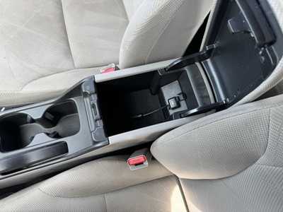 2012 Honda Civic, $8988. Photo 9