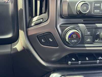 2014 GMC 1500 Crew Cab, $14499. Photo 5