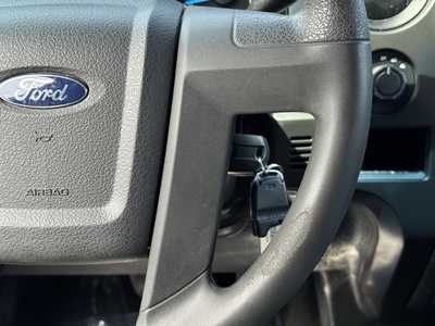 2014 Ford F150 Crew Cab, $15498. Photo 12