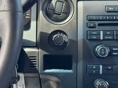 2014 Ford F150 Crew Cab, $15498. Photo 3