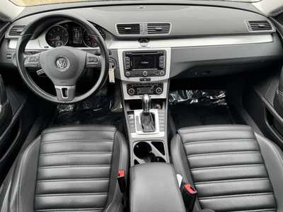 2012 Volkswagen CC, $7500. Photo 7