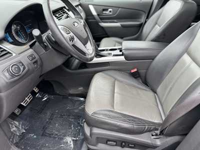 2013 Ford Edge, $9500. Photo 5