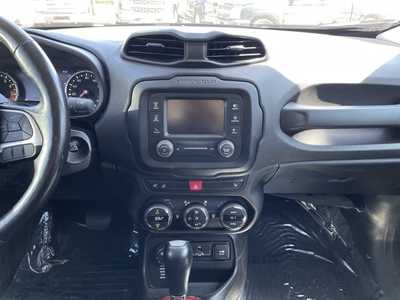 2017 Jeep Renegade, $10390. Photo 2