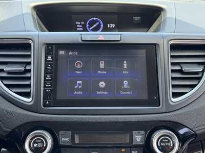 2015 Honda CR-V, $15990. Photo 4