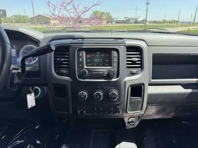 2017 RAM 2500 Crew Cab, $18990. Photo 2
