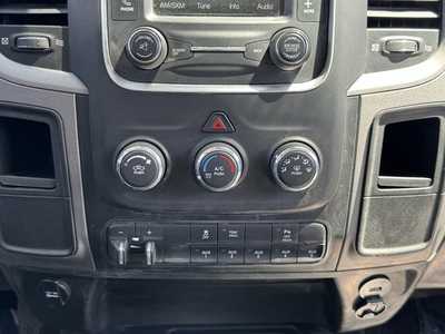 2017 RAM 2500 Crew Cab, $18990. Photo 5
