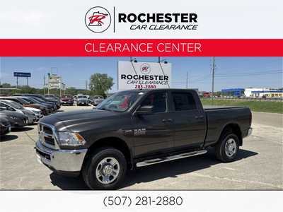 2017 RAM 2500 Crew Cab, $18990. Photo 1