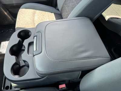 2014 RAM 1500 Crew Cab, $16991. Photo 12