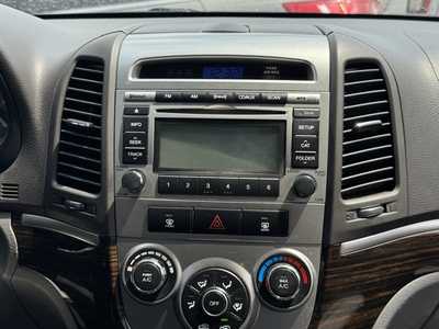 2011 Hyundai Santa Fe, $6690. Photo 3