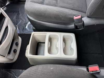 2016 Dodge Caravan, Grand, $8991. Photo 10