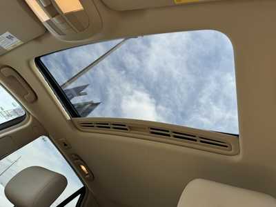 2011 Mercedes-Benz M-Class, $8491. Photo 6
