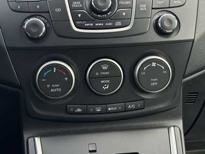 2013 Mazda Mazda5, $14799. Photo 9