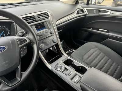 2017 Ford Fusion, $10990. Photo 7