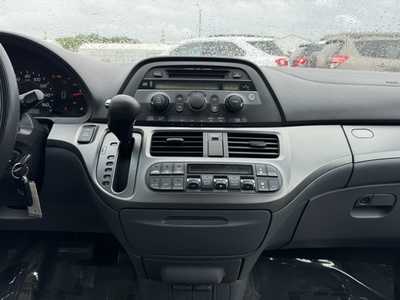 2007 Honda Odyssey, $2990. Photo 2