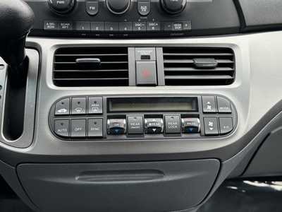 2007 Honda Odyssey, $2990. Photo 4
