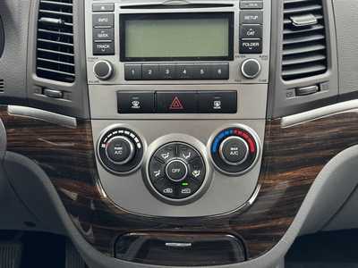 2012 Hyundai Santa Fe, $8490. Photo 4