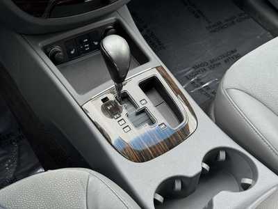 2012 Hyundai Santa Fe, $8490. Photo 8
