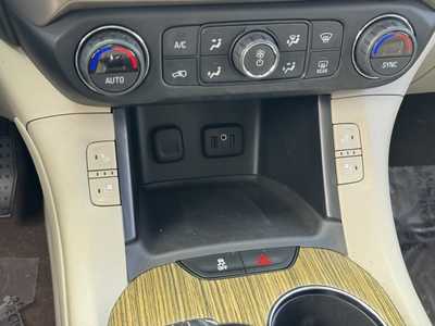 2017 GMC Acadia, $13990. Photo 6