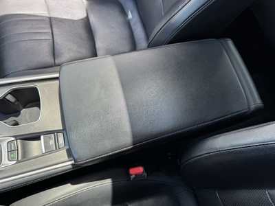 2018 Honda Accord, $17199. Photo 10