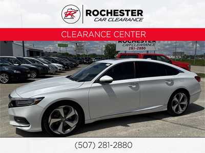 2018 Honda Accord, $17199. Photo 1