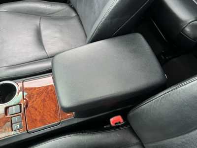 2011 Toyota Highlander, $11490. Photo 11