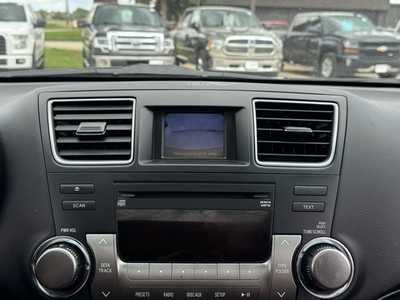 2011 Toyota Highlander, $11490. Photo 4
