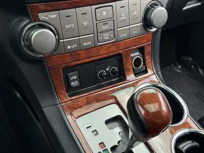 2011 Toyota Highlander, $11490. Photo 7