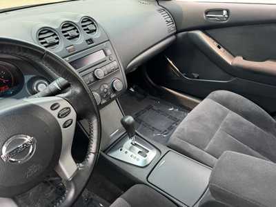 2009 Nissan Altima, $9490. Photo 6