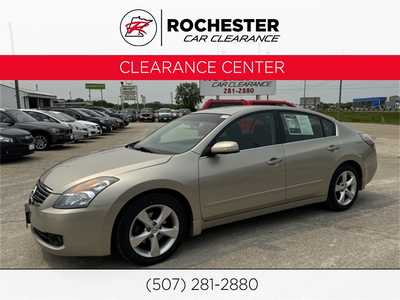 2009 Nissan Altima, $9490. Photo 1