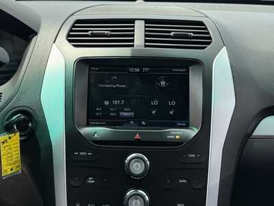 2014 Ford Explorer, $11991. Photo 3