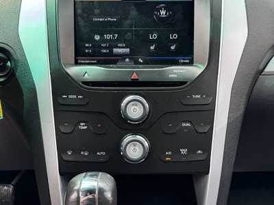 2014 Ford Explorer, $11991. Photo 5