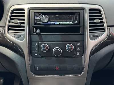 2011 Jeep Grand Cherokee, $9200. Photo 3