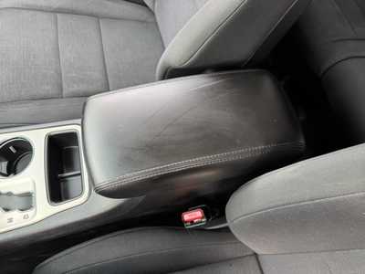 2011 Jeep Grand Cherokee, $9200. Photo 8