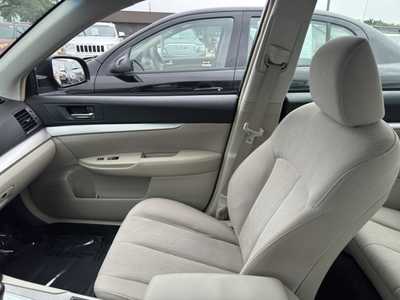 2013 Subaru Legacy, $6990. Photo 11
