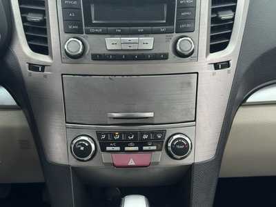 2013 Subaru Legacy, $6990. Photo 4