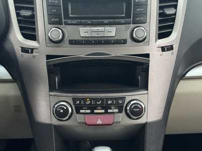 2013 Subaru Legacy, $6990. Photo 5