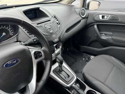 2015 Ford Fiesta, $8598. Photo 6