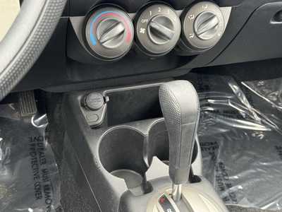 2007 Honda Fit, $6000. Photo 5