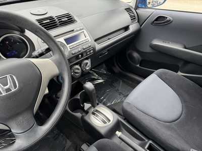 2007 Honda Fit, $6000. Photo 6