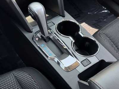 2014 Chevrolet Equinox, $7690. Photo 7