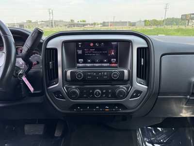2014 GMC 1500 Crew Cab, $19990. Photo 2