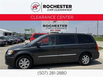 2011 Chrysler Town & Country, $8990. Photo 1