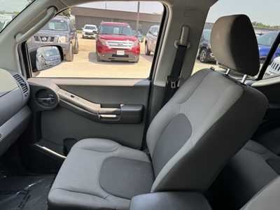 2011 Nissan Xterra, $8998. Photo 11