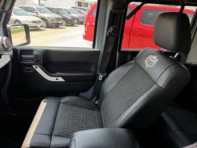 2012 Jeep Wrangler Unlimited, $14990. Photo 11