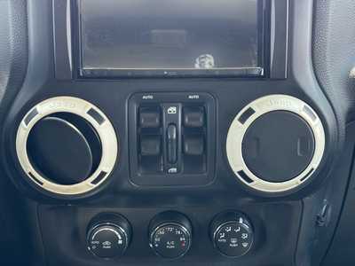 2012 Jeep Wrangler Unlimited, $14990. Photo 3