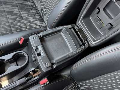 2012 Jeep Wrangler Unlimited, $14990. Photo 9