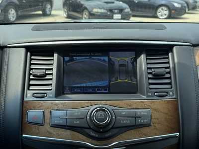 2012 Infiniti QX56, $10990. Photo 4